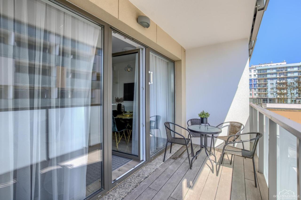 Apartamenty Promenada Kasprowicza 20 Kołobrzeg Exteriör bild